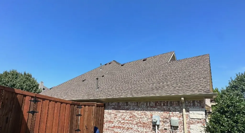Completed roof replacement project in Lima